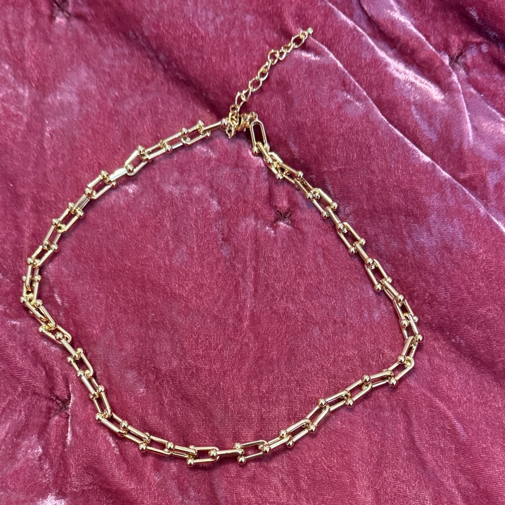 Gold tone Link Chain Necklace - Women's Jewelry